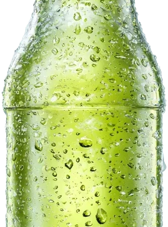 Eine Wasserflasche mit grünem Deckel