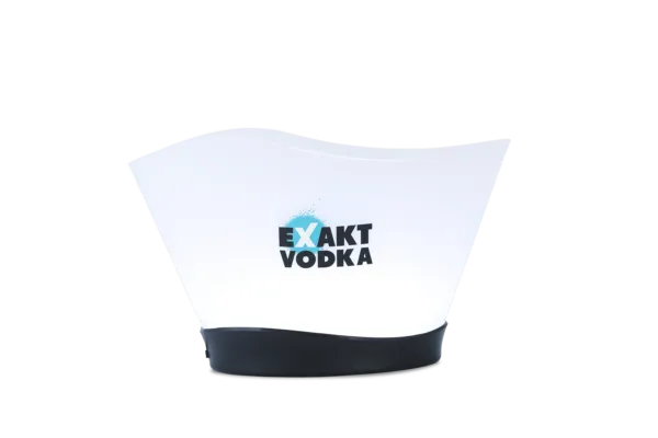 Ein Exakt-Vodka-Flaschenkühler mit LED-Beleuchtung und 12 Litern Volumen.